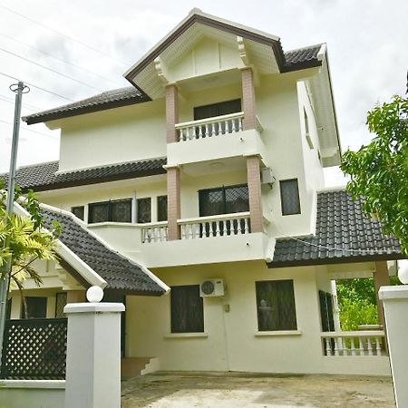 Taman Mawar Hotel Bandar Seri Begawan Zewnętrze zdjęcie